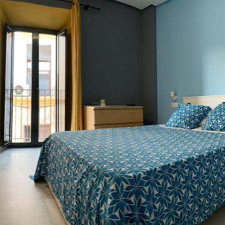 Baobab Hostal Ел Пуерто де Санта Мария Екстериор снимка