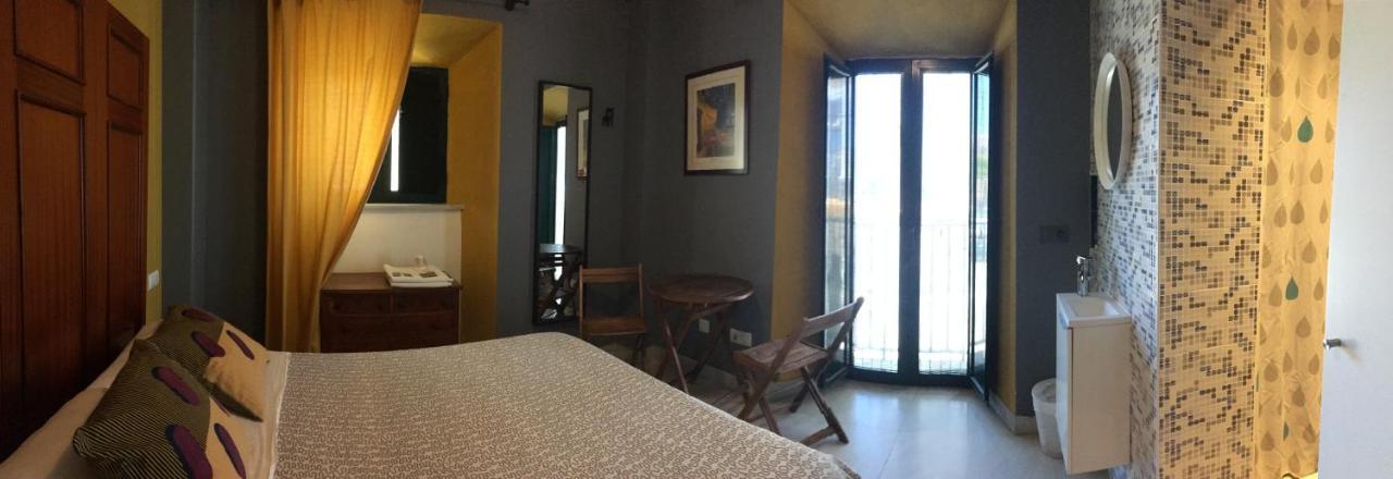 Baobab Hostal Ел Пуерто де Санта Мария Екстериор снимка